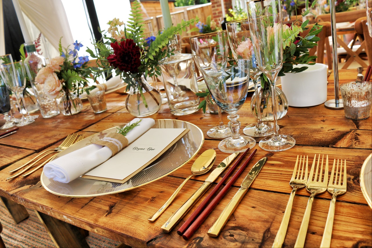 dinnerware-on-table-top